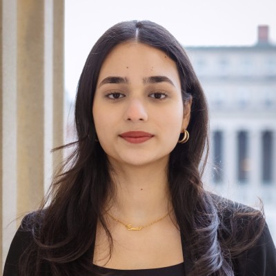 Eman Khokhar headshot