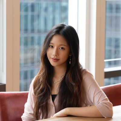 Nicole Huang headshot